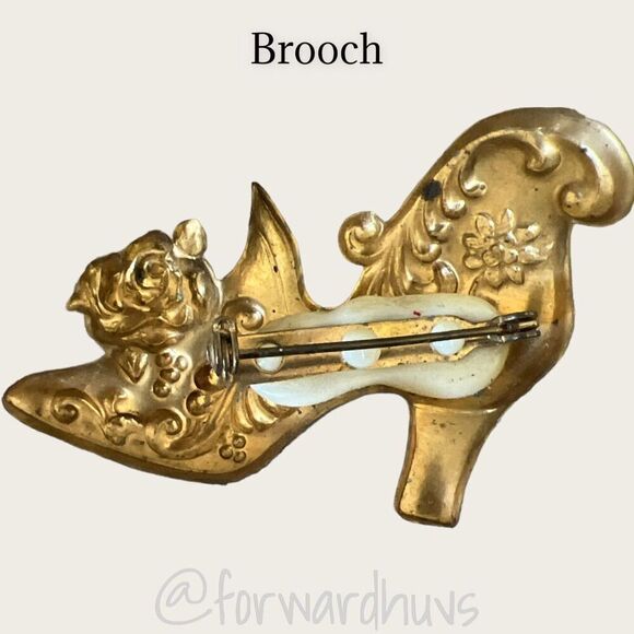 Fashionista Fashion Shoe Brooch Pin - Picture 4 of 9